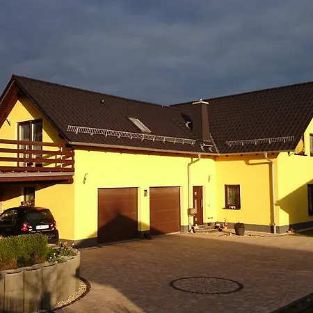 Ferienwohnung Unterwellenborn Apartman Unterwellenborn